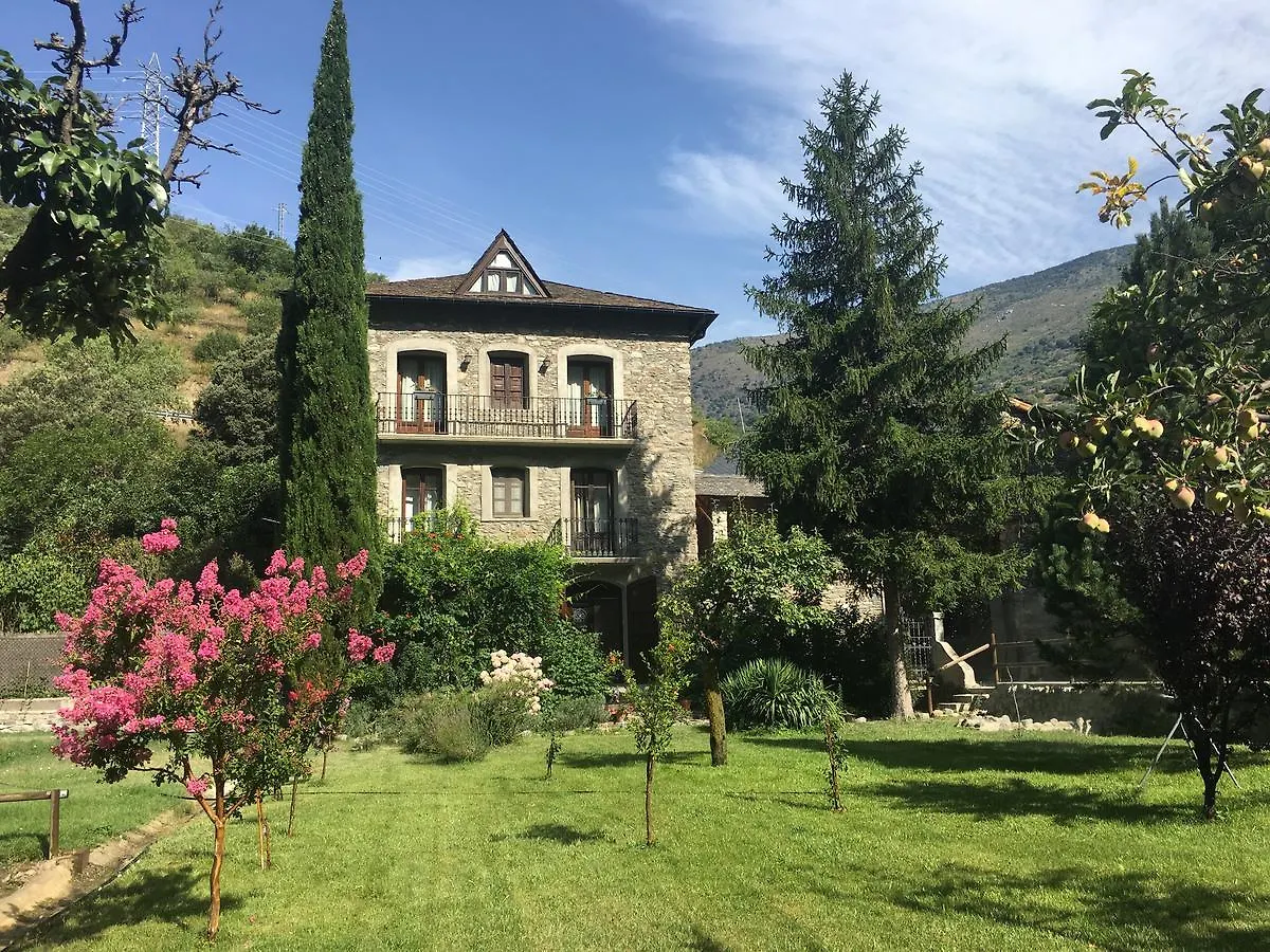 Cal Quimet Guest House Rialp